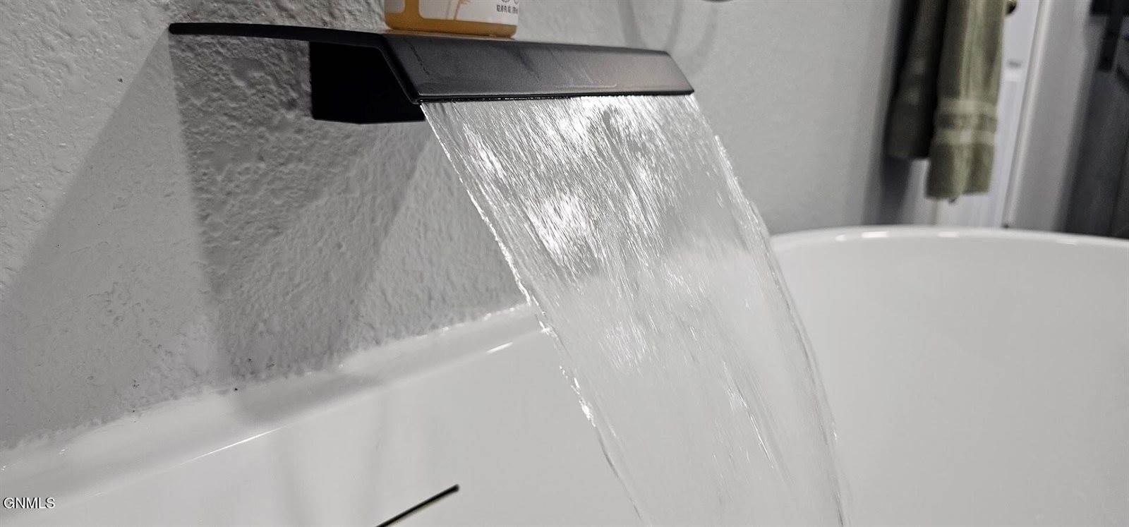 1013 5th Avenue NW, Mandan, ND 58554