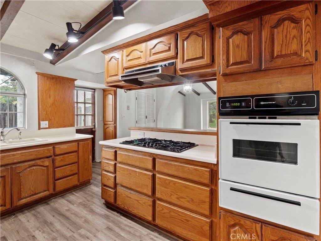 27310 Seco Canyon Road, Saugus, CA 91350