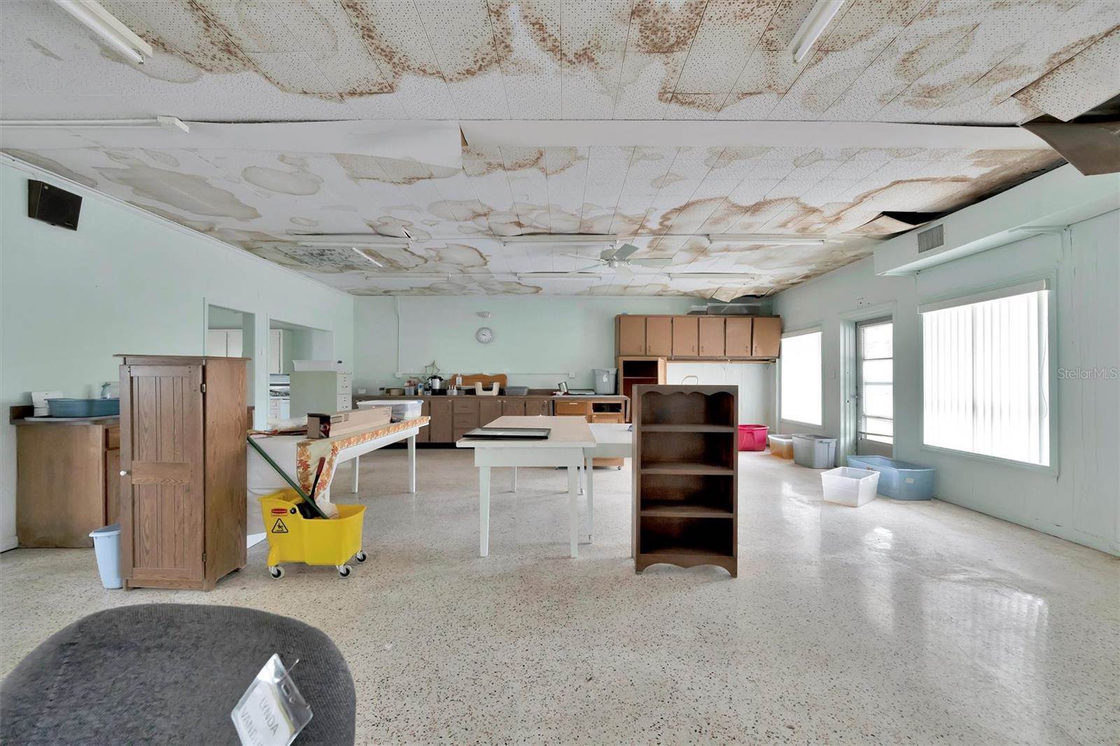 1201 50th Avenue Plaza West, Bradenton, FL 34207