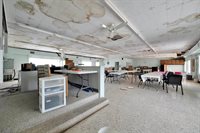 1201 50th Avenue Plaza West, Bradenton, FL 34207