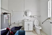 1201 50th Avenue Plaza West, Bradenton, FL 34207