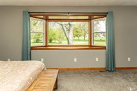 13802 Biscayne Avenue, Monroe, MI 48161