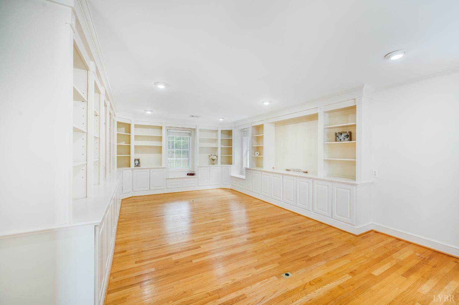 216 Trents Landing Road, Madison Heights, VA 24572