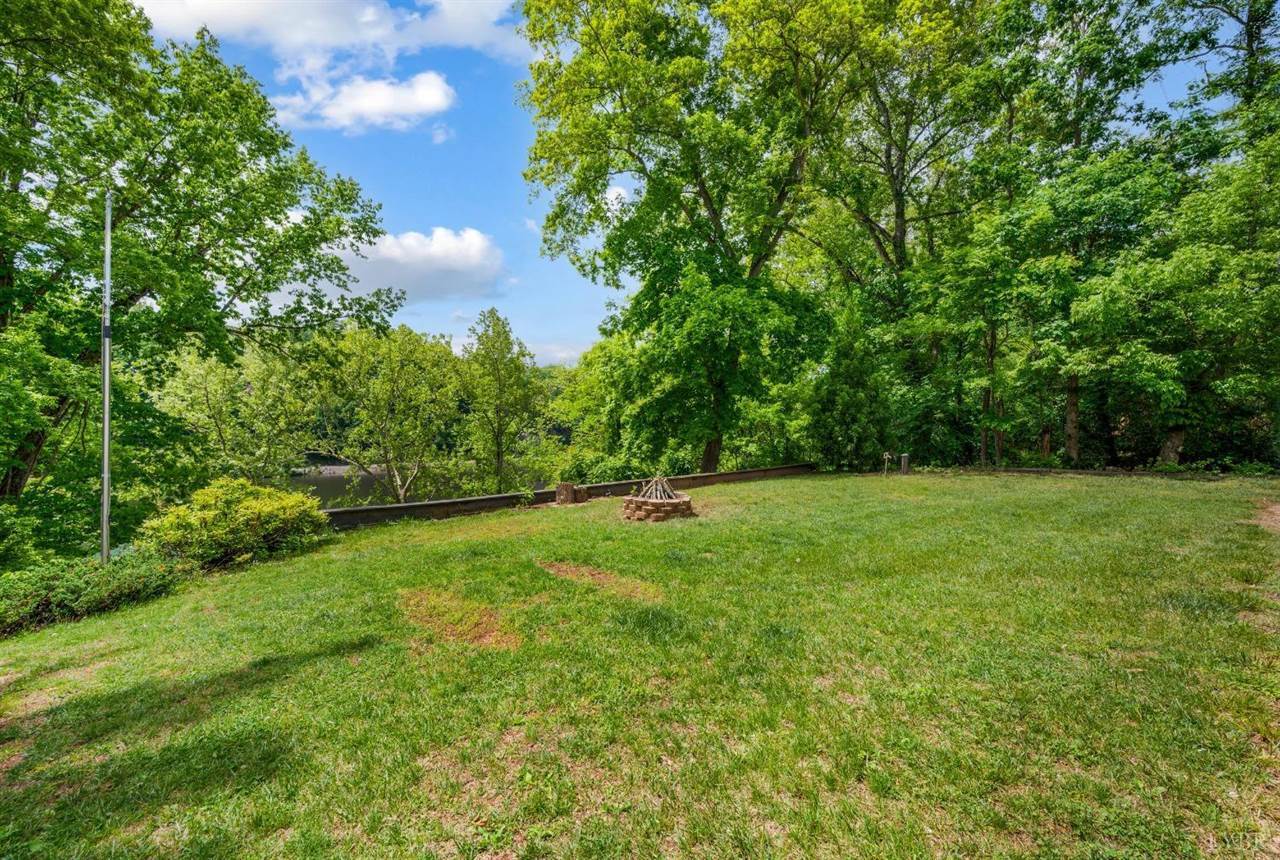 216 Trents Landing Road, Madison Heights, VA 24572