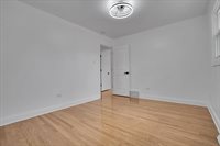 2720 West Seipp Street, Chicago, IL 60652