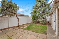 2720 West Seipp Street, Chicago, IL 60652