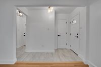 2720 West Seipp Street, Chicago, IL 60652
