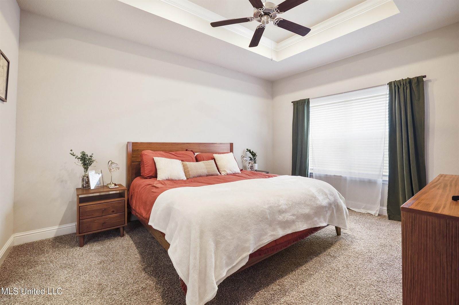 7380 Shearwater Way, Ocean Springs, MS 39564