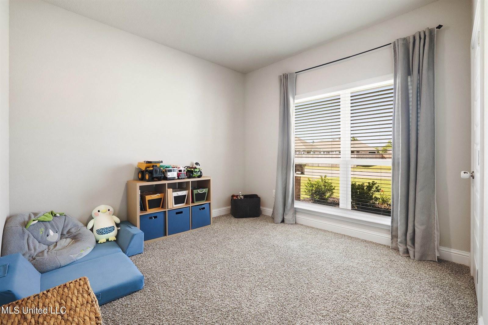 7380 Shearwater Way, Ocean Springs, MS 39564