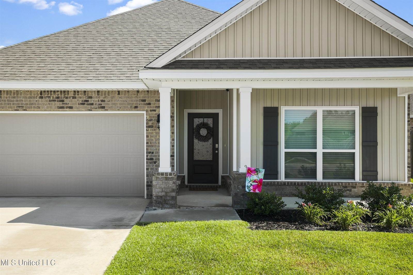 7380 Shearwater Way, Ocean Springs, MS 39564