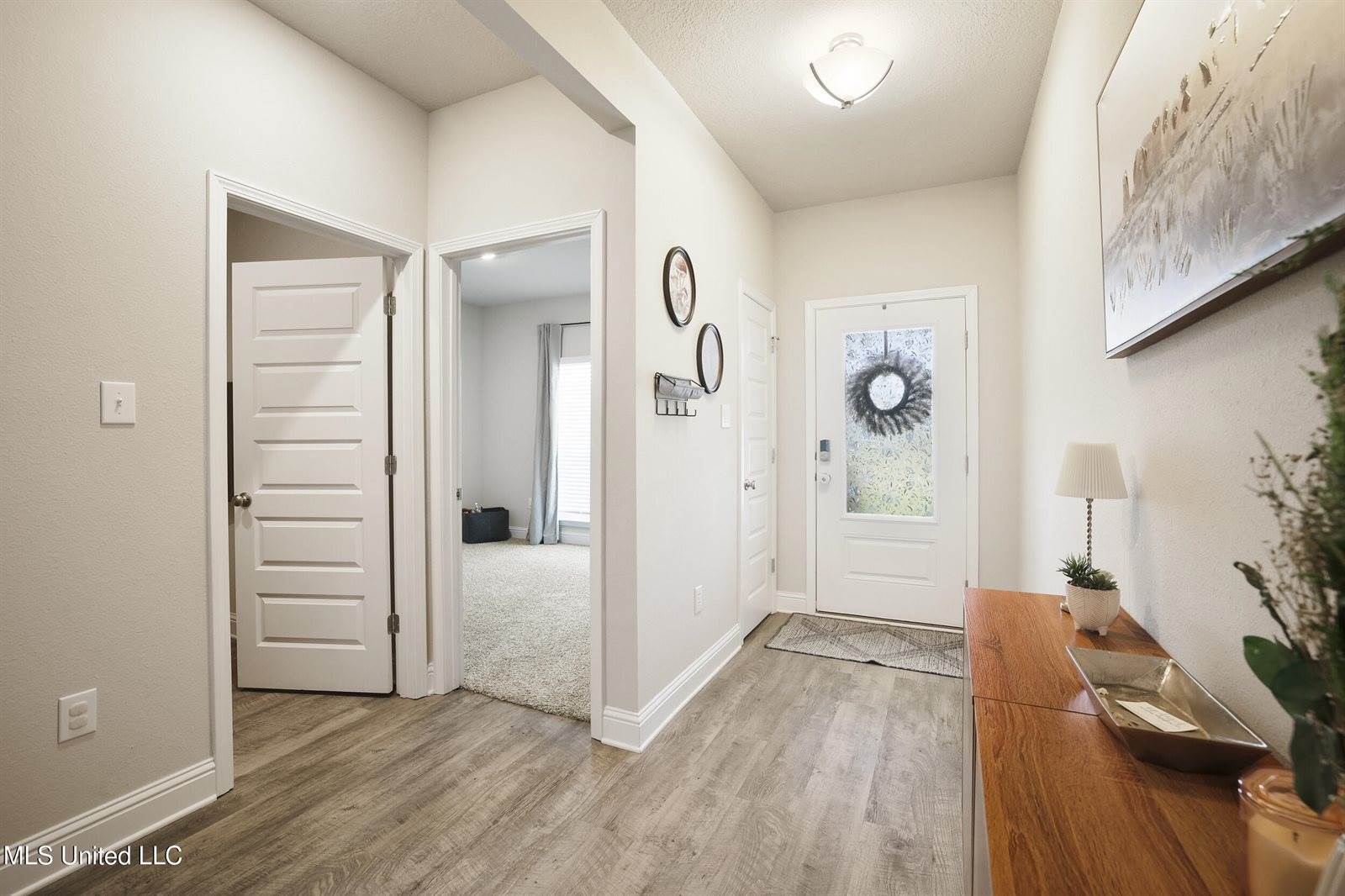 7380 Shearwater Way, Ocean Springs, MS 39564