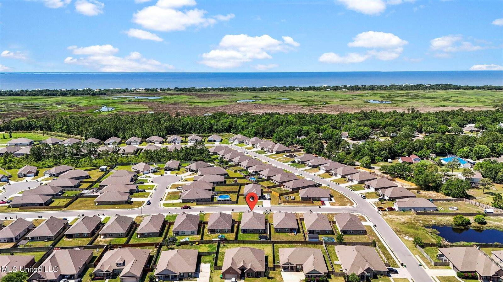 7380 Shearwater Way, Ocean Springs, MS 39564