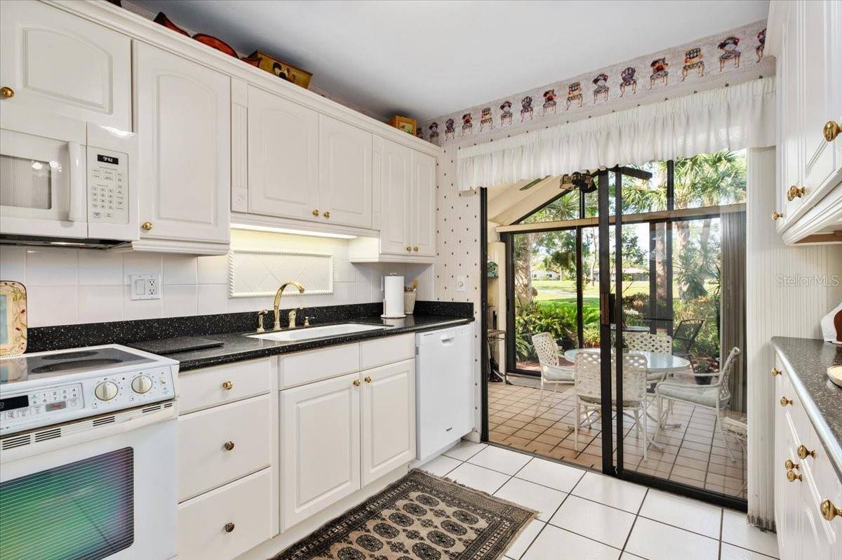 5336 Huntingwood Court, #24, Sarasota, FL 34235