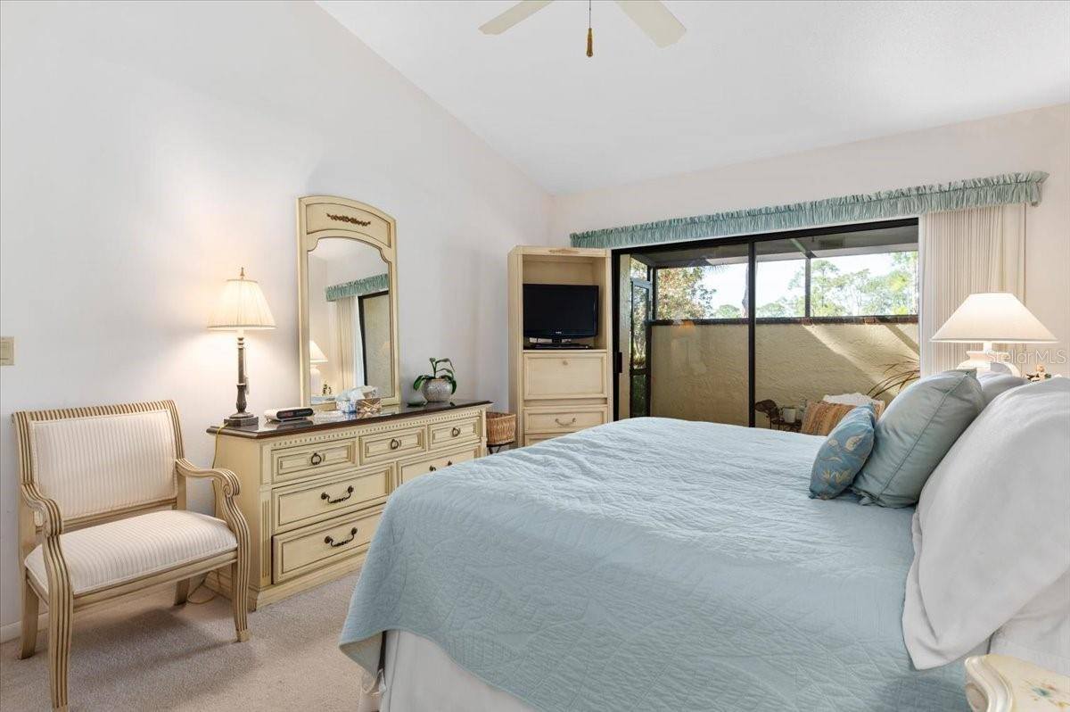 5336 Huntingwood Court, #24, Sarasota, FL 34235