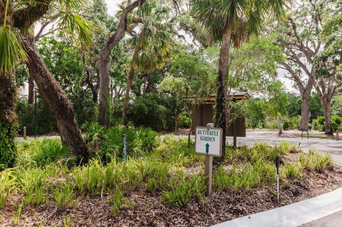 5336 Huntingwood Court, #24, Sarasota, FL 34235