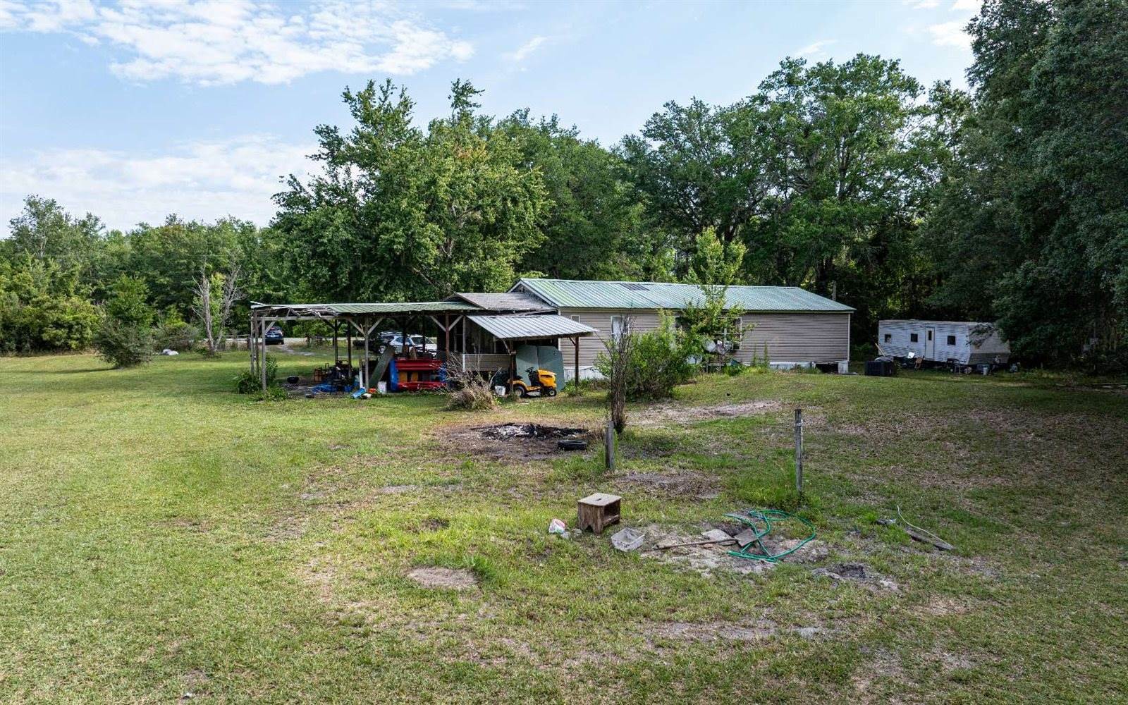 1216 SE Myrtis Road, Lake City, FL 32024