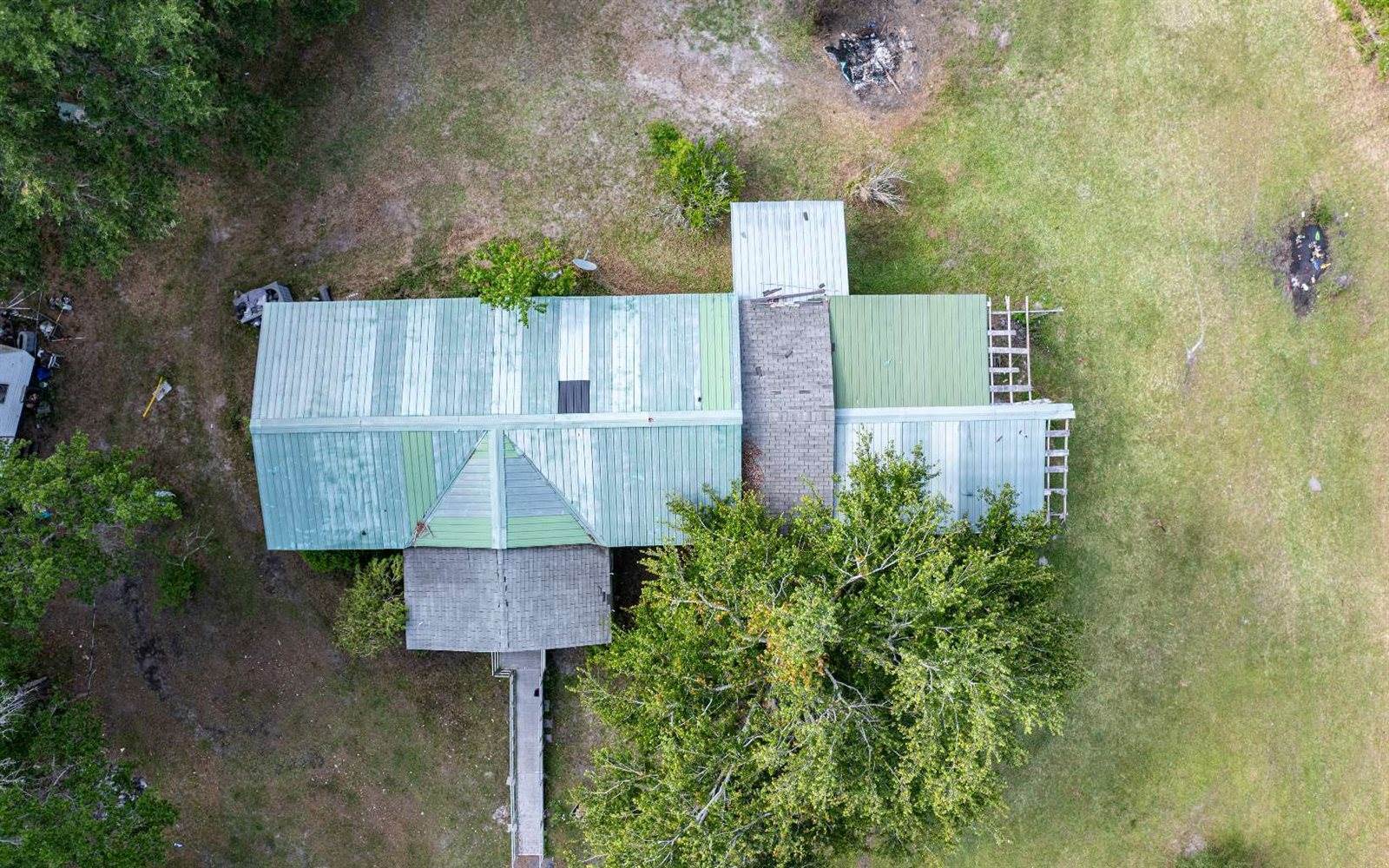 1216 SE Myrtis Road, Lake City, FL 32024