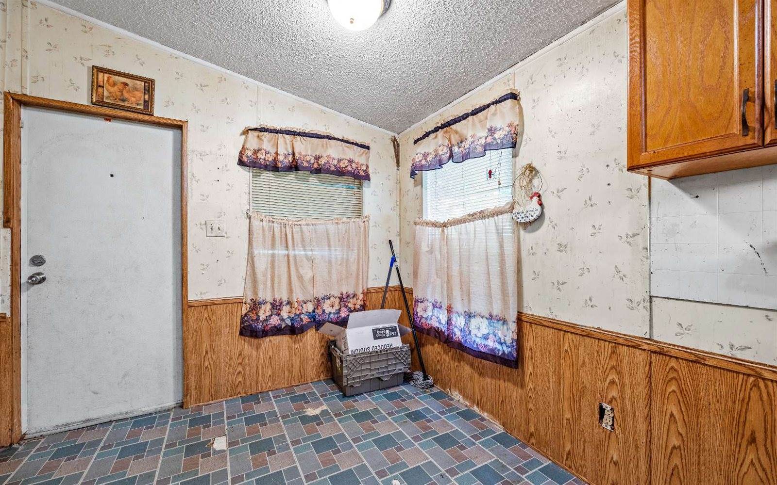 1216 SE Myrtis Road, Lake City, FL 32024