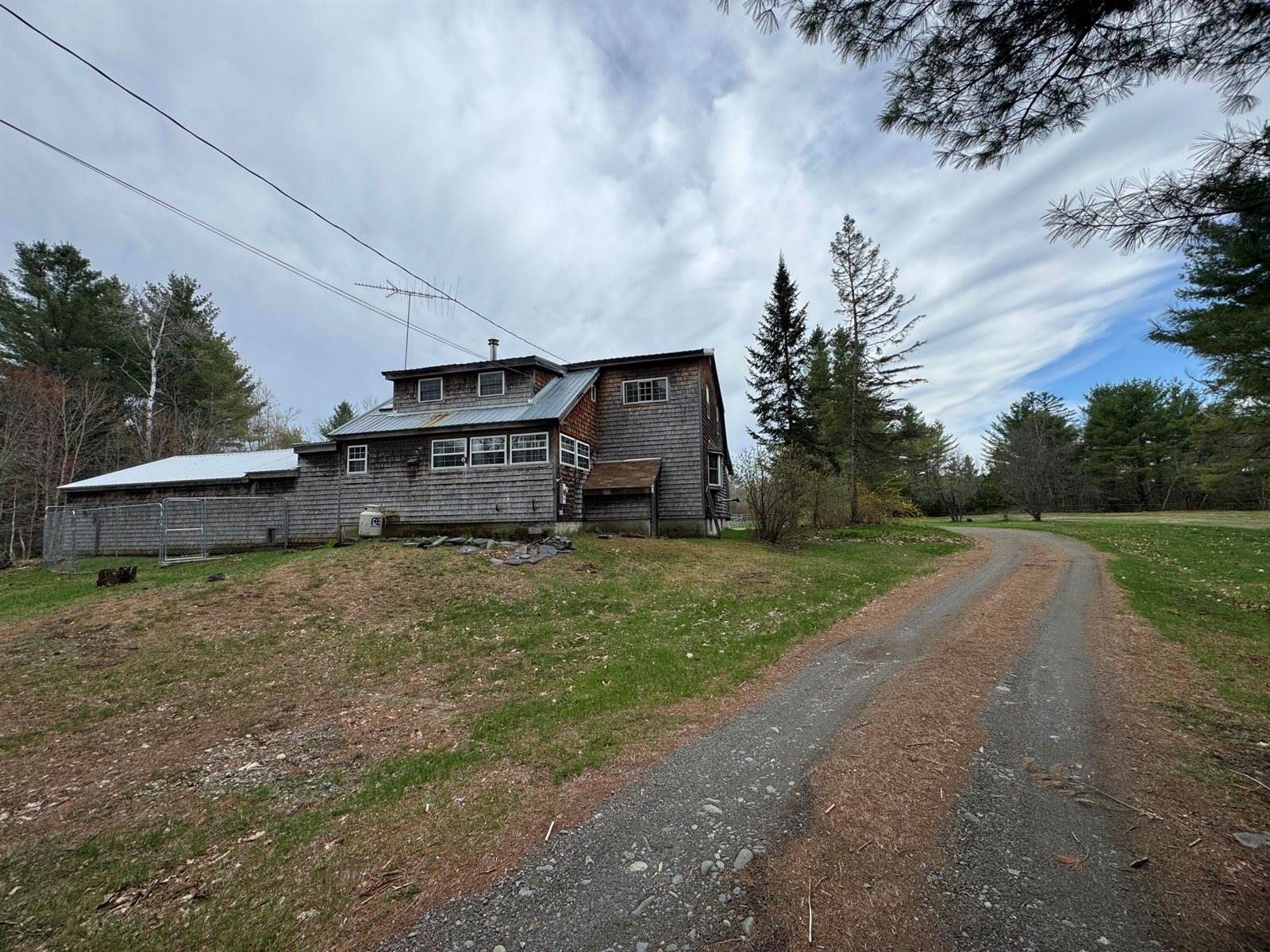 7 Howard Siding Lane, Abbot, ME 04406