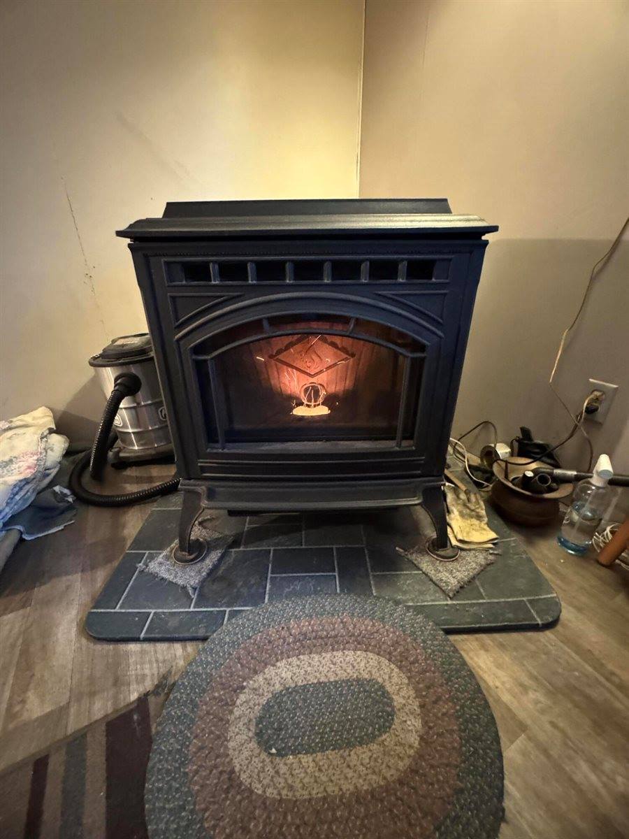 7 Howard Siding Lane, Abbot, ME 04406