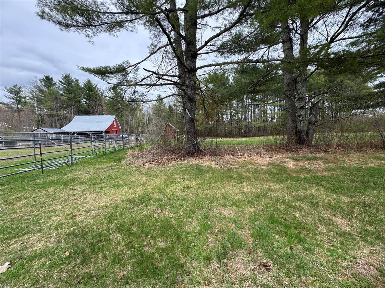7 Howard Siding Lane, Abbot, ME 04406