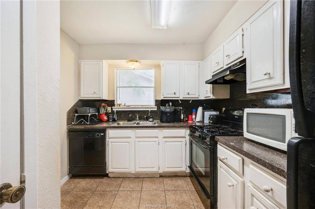 1008 Cedar Run, College Station, TX 77840