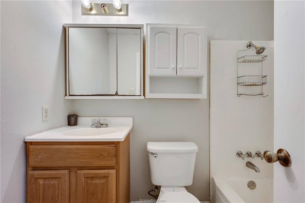 1008 Cedar Run, College Station, TX 77840