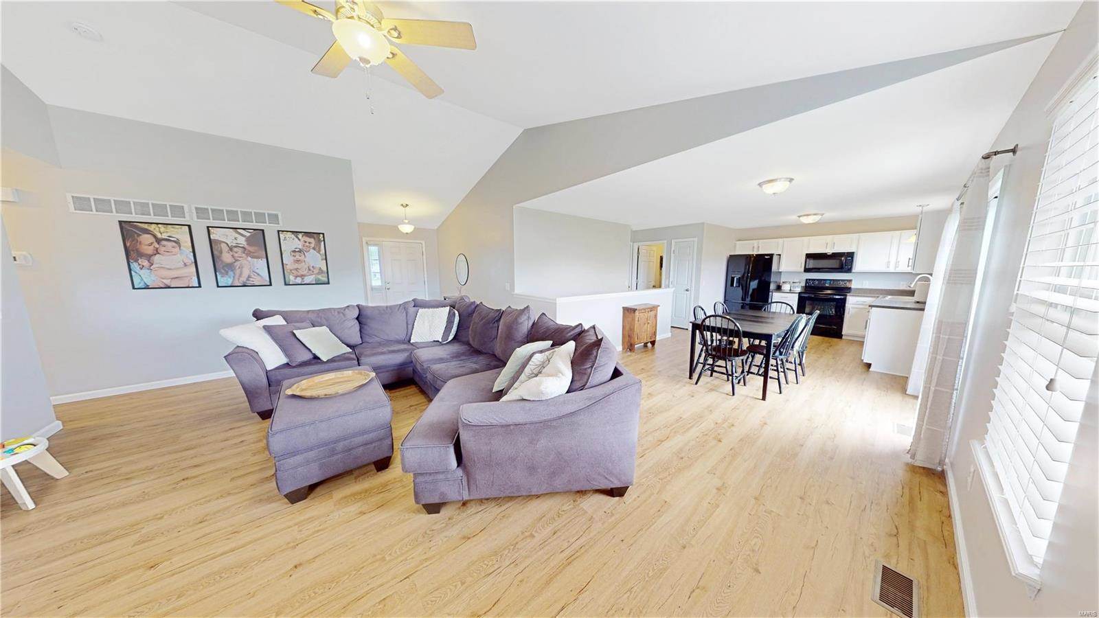 519 Cimarron Woods Court, Wentzville, MO 63385