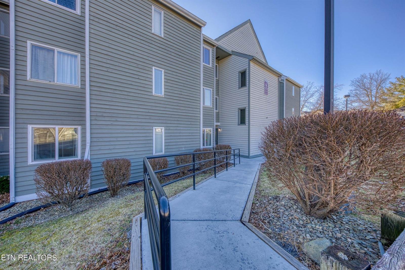 1260 Ski View Drive, Gatlinburg, TN 37738