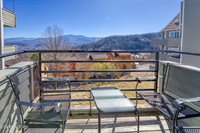 1260 Ski View Drive, Gatlinburg, TN 37738