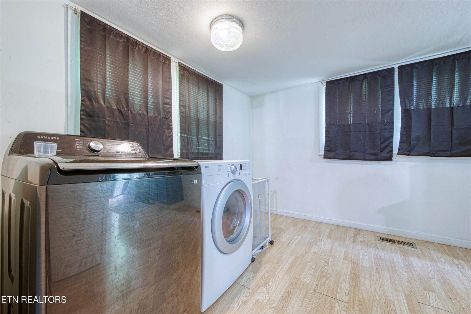 428 Jarnigan St, Jefferson City, TN 37760