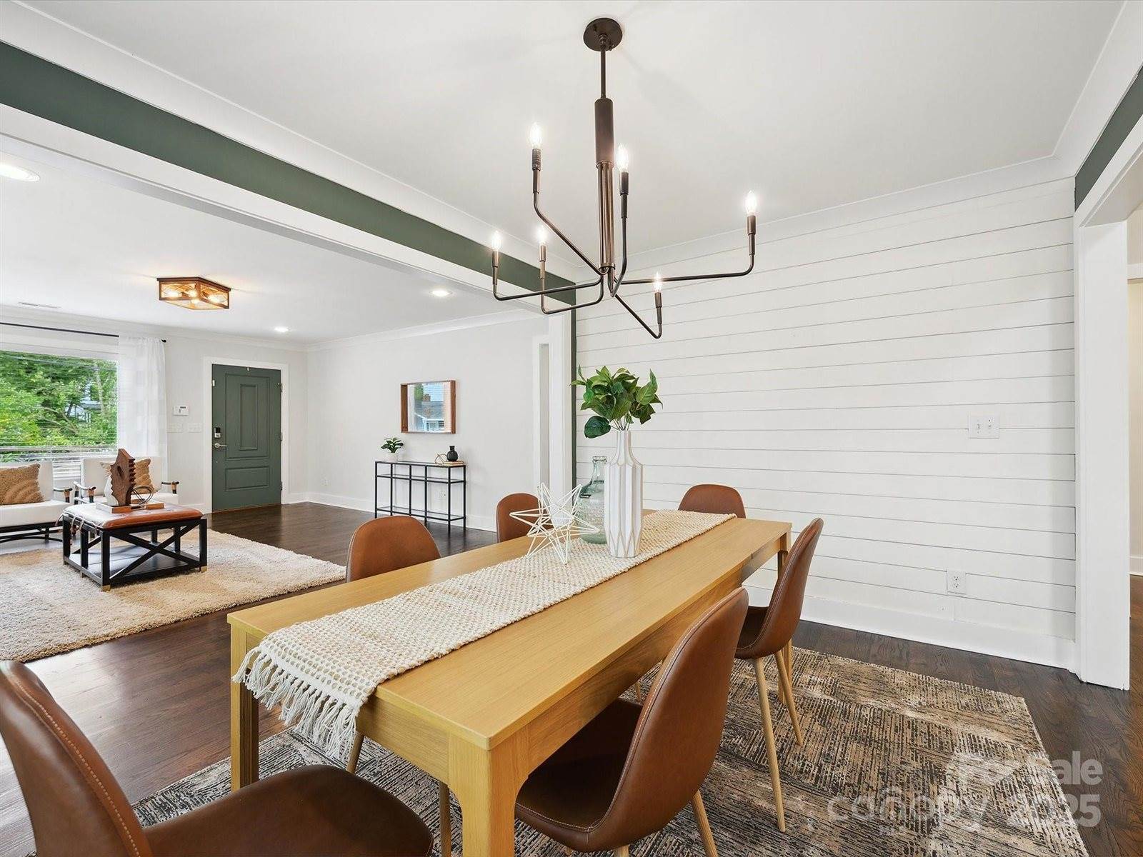 1425 Downs Avenue, Charlotte, NC 28205