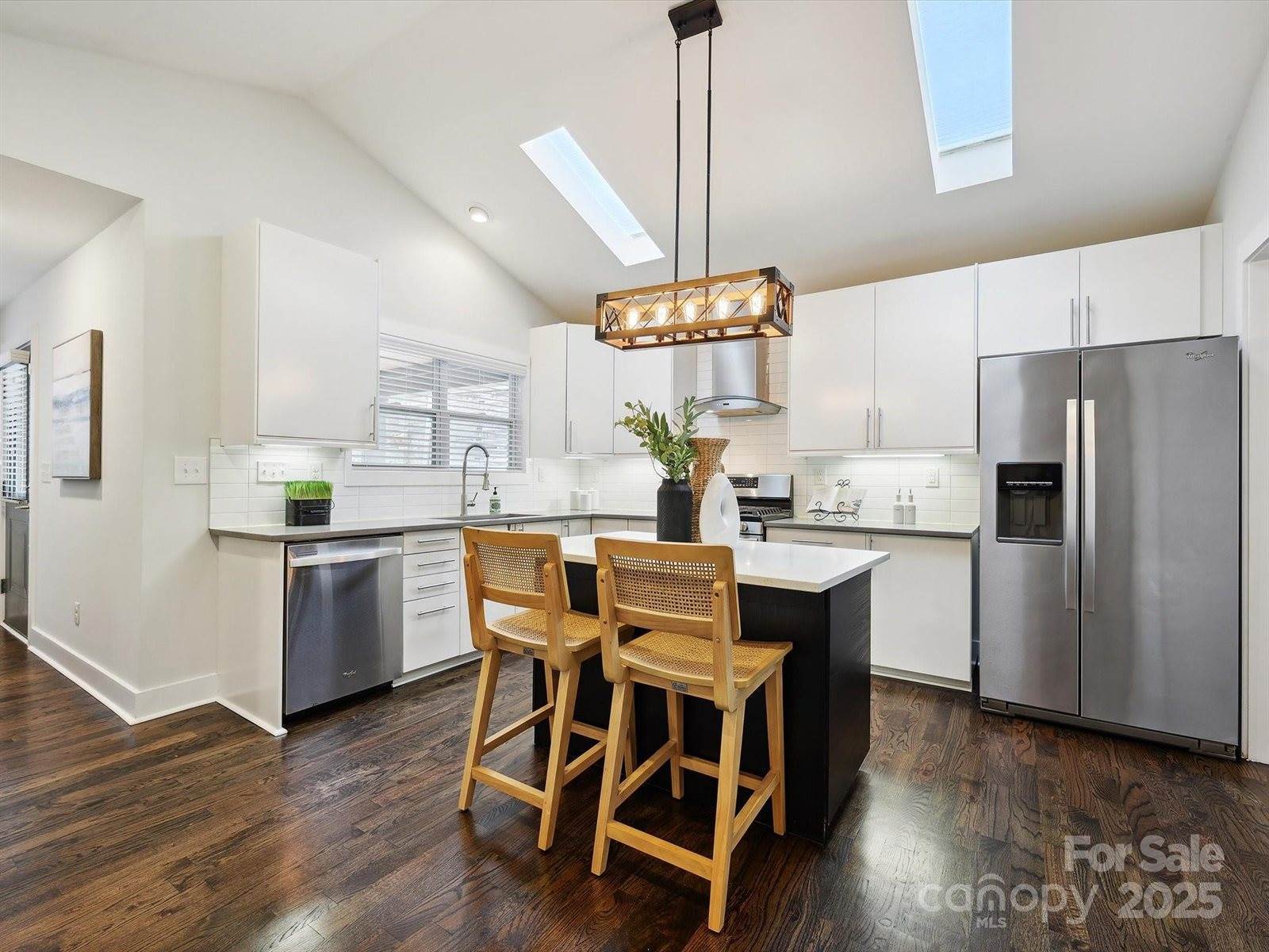 1425 Downs Avenue, Charlotte, NC 28205