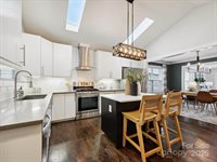 1425 Downs Avenue, Charlotte, NC 28205