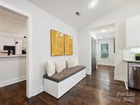 1425 Downs Avenue, Charlotte, NC 28205