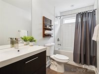 1425 Downs Avenue, Charlotte, NC 28205