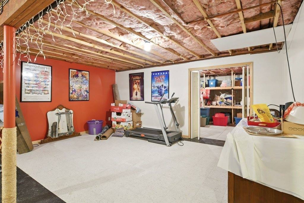 381 North Liberty, Belchertown, MA 01007