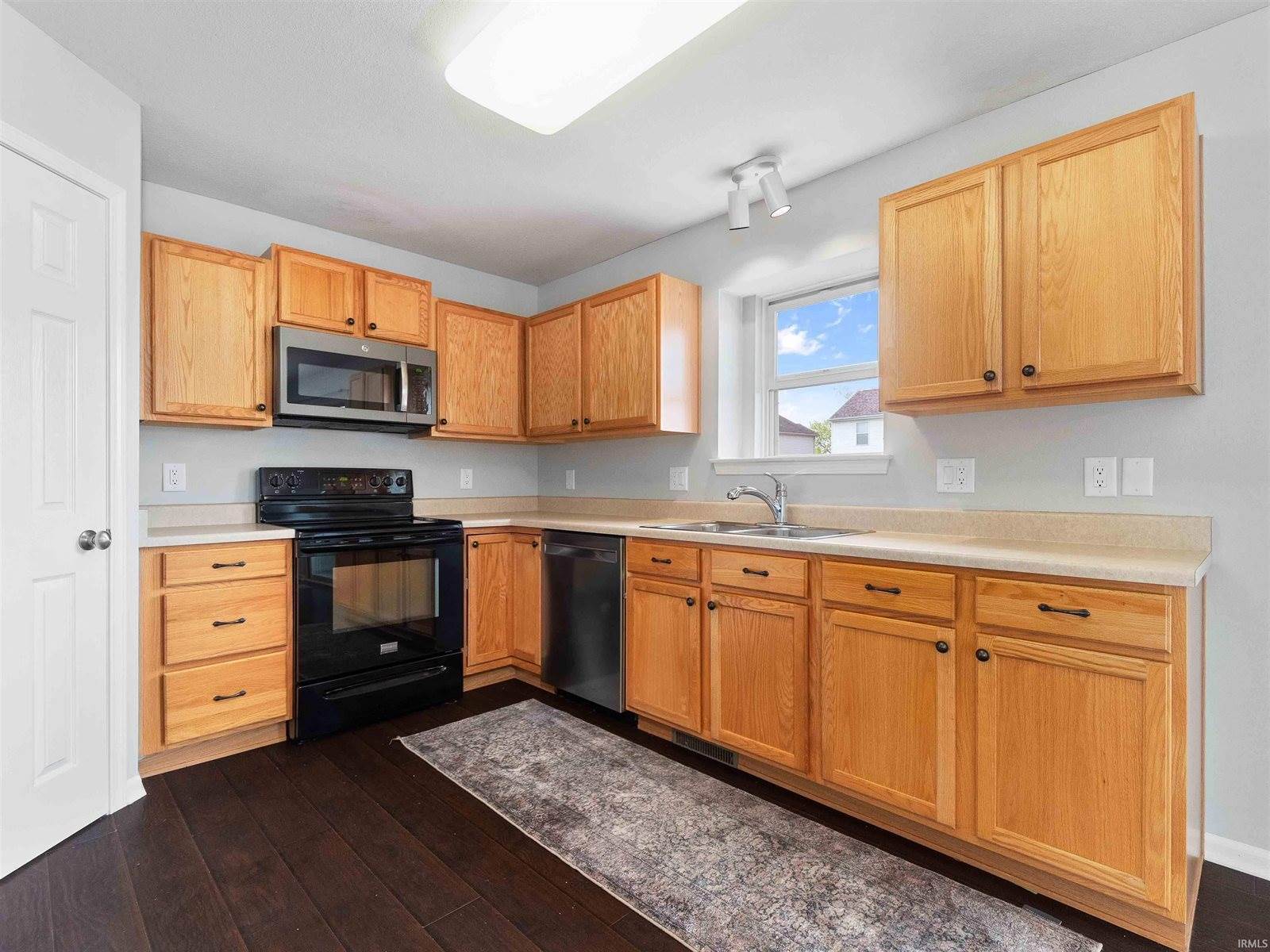 11515 Ballycastle Place, Fort Wayne, IN 46818