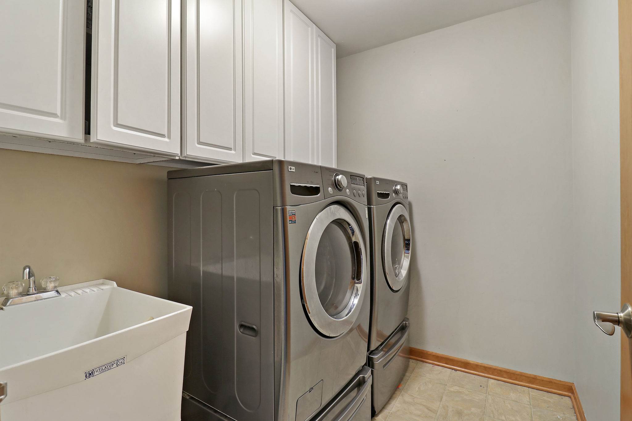 11418 61st St, Kenosha, WI 53142