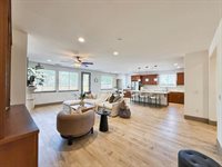 9283 Rancho Hills DR, Gilroy, CA 95020