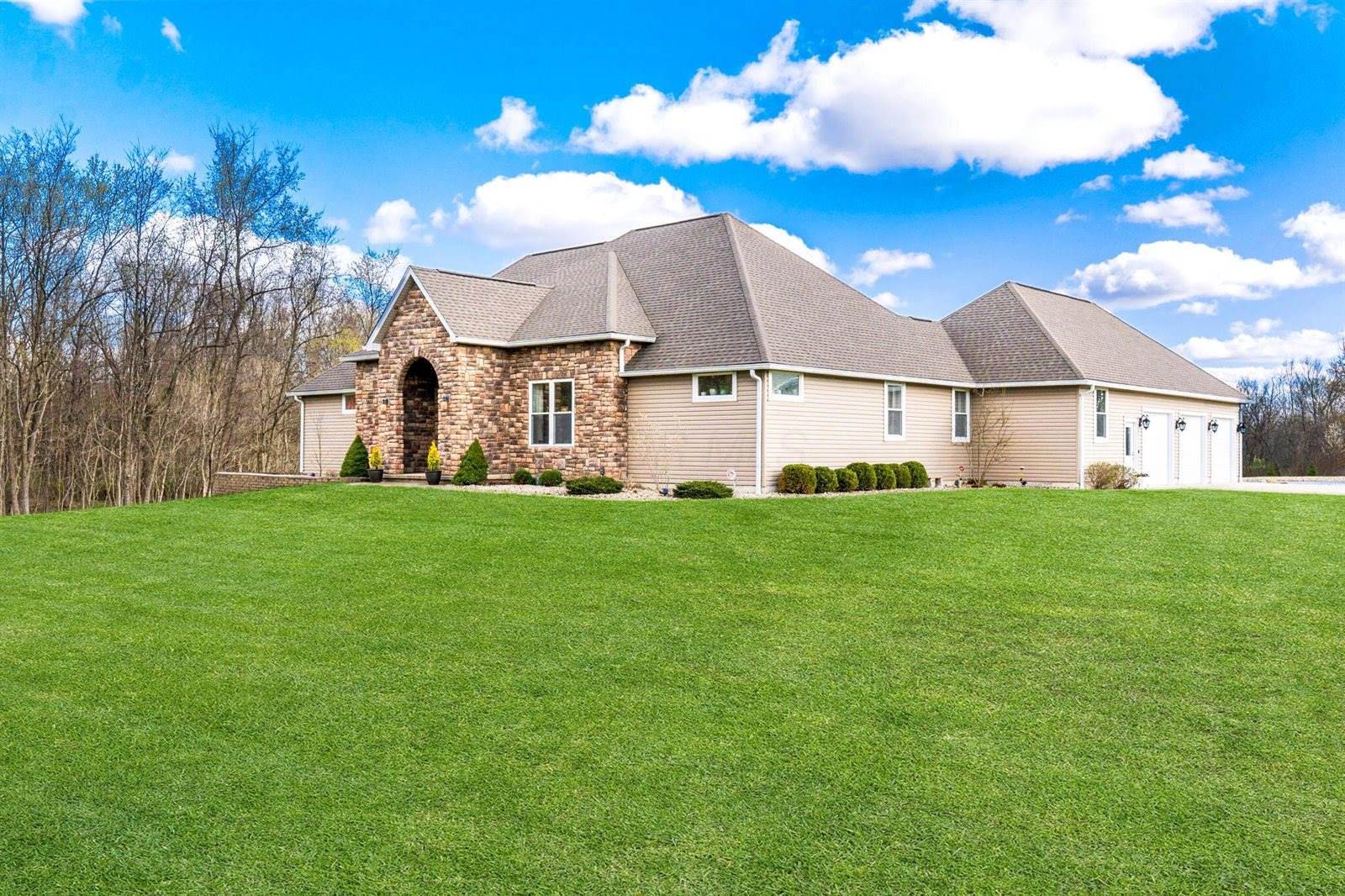 13970 Chambers Road, Sunbury, OH 43074