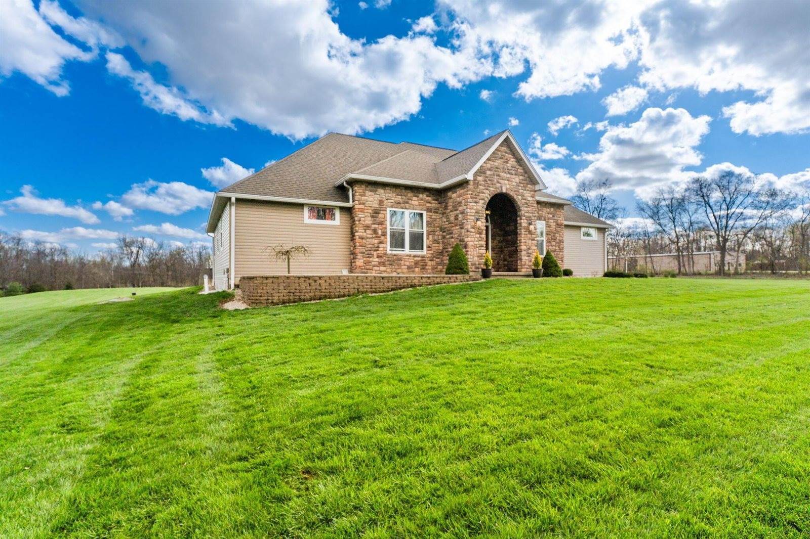 13970 Chambers Road, Sunbury, OH 43074
