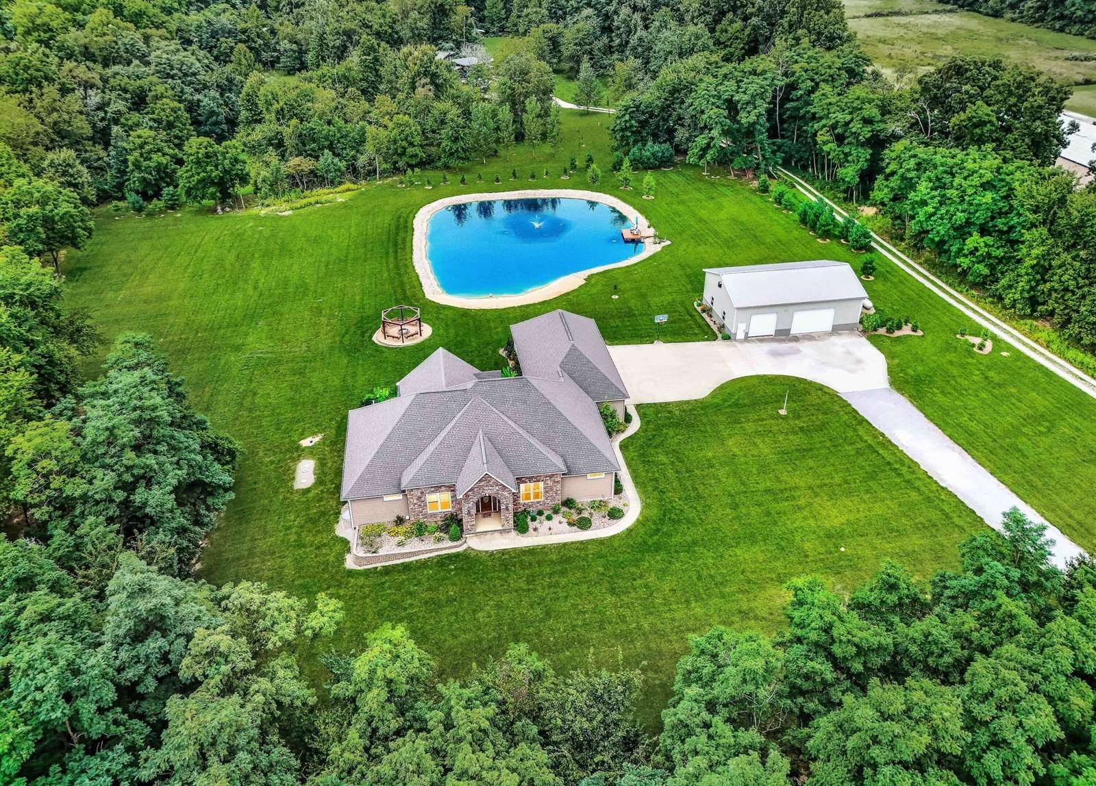 13970 Chambers Road, Sunbury, OH 43074