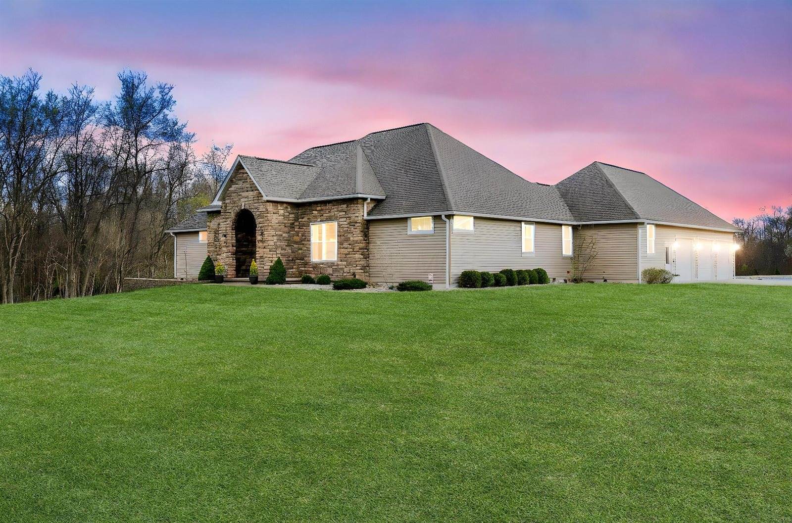 13970 Chambers Road, Sunbury, OH 43074