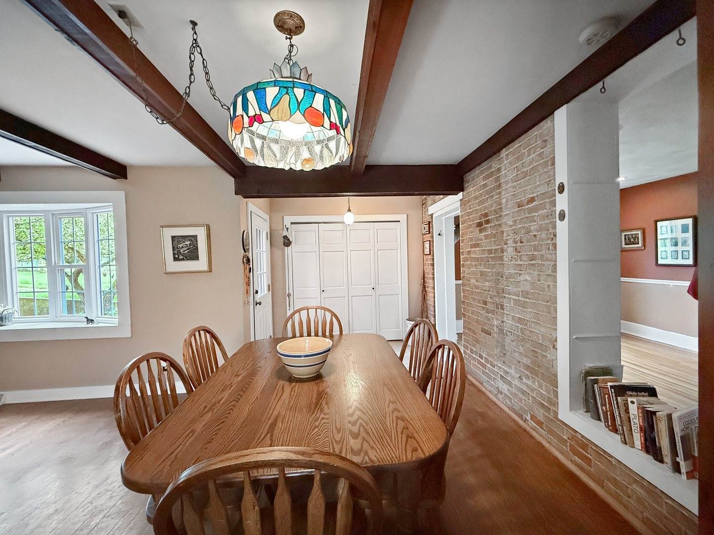 215 North Mill Street, Cedarville, IL 61013