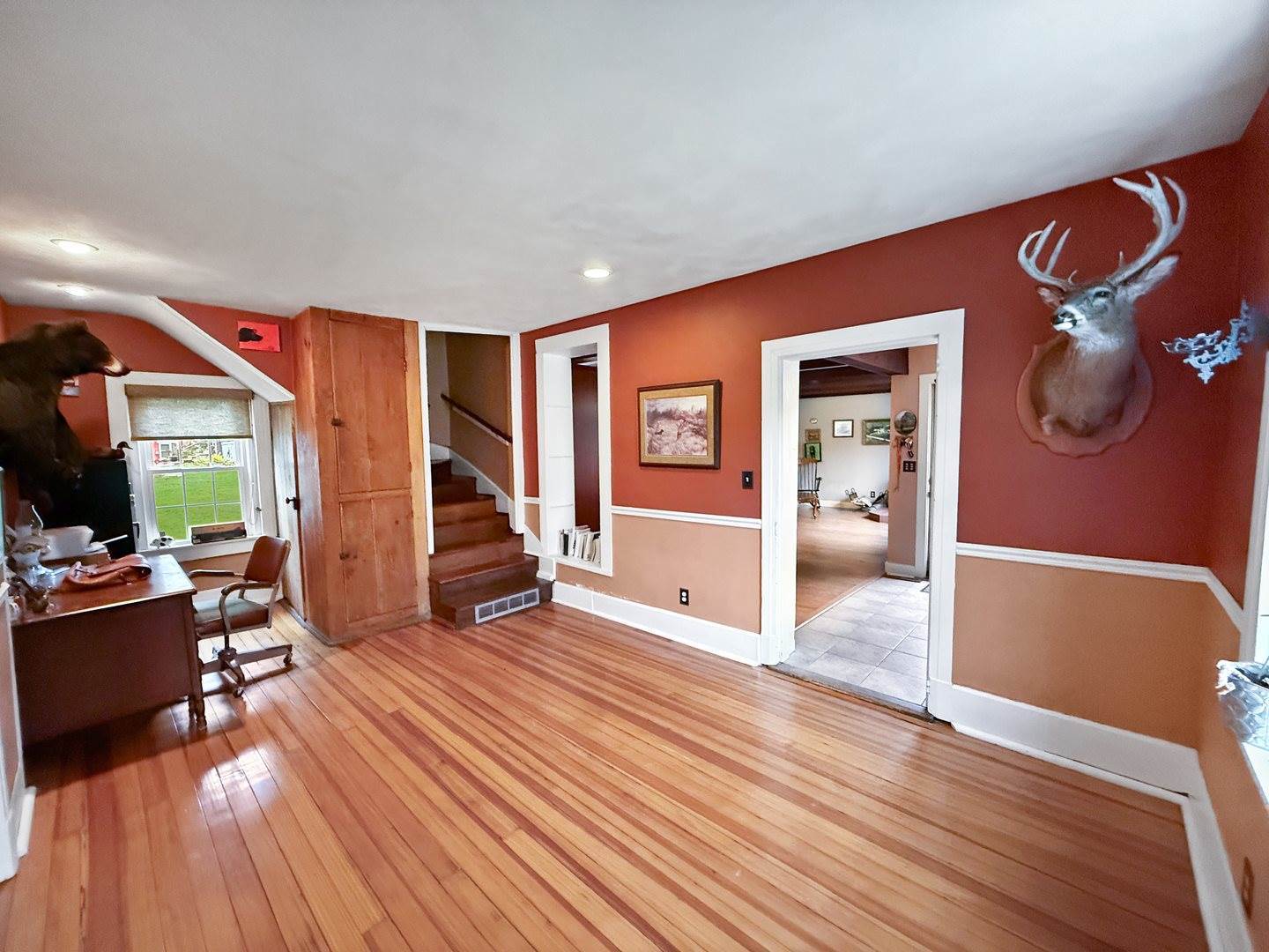 215 North Mill Street, Cedarville, IL 61013