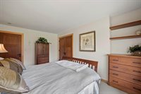 8350 North Pelican Ln, River Hills, WI 53217