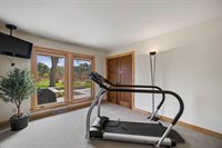 8350 North Pelican Ln, River Hills, WI 53217