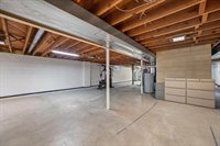 8350 North Pelican Ln, River Hills, WI 53217