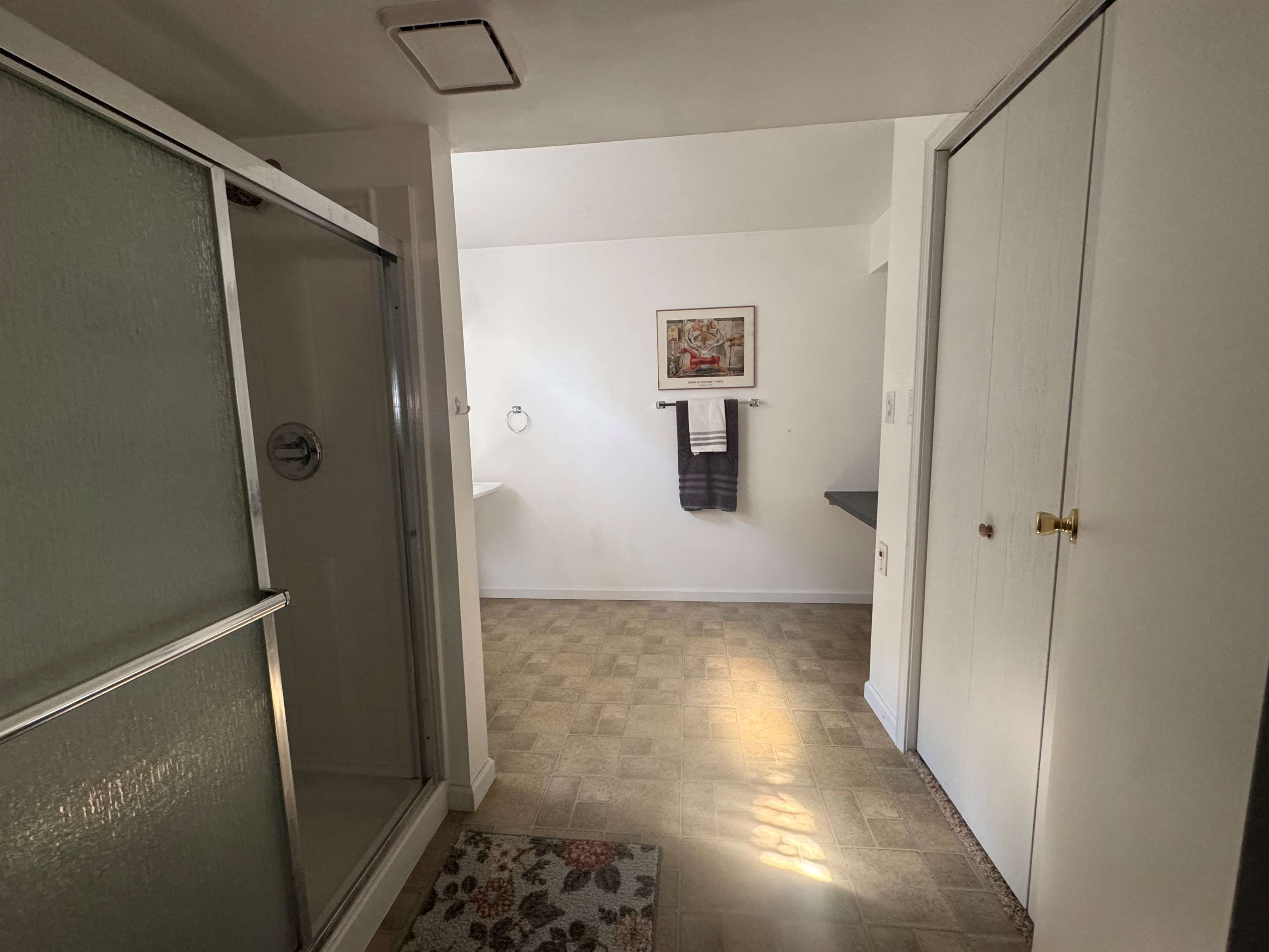 7408 SW 27th St, Topeka, KS 66614